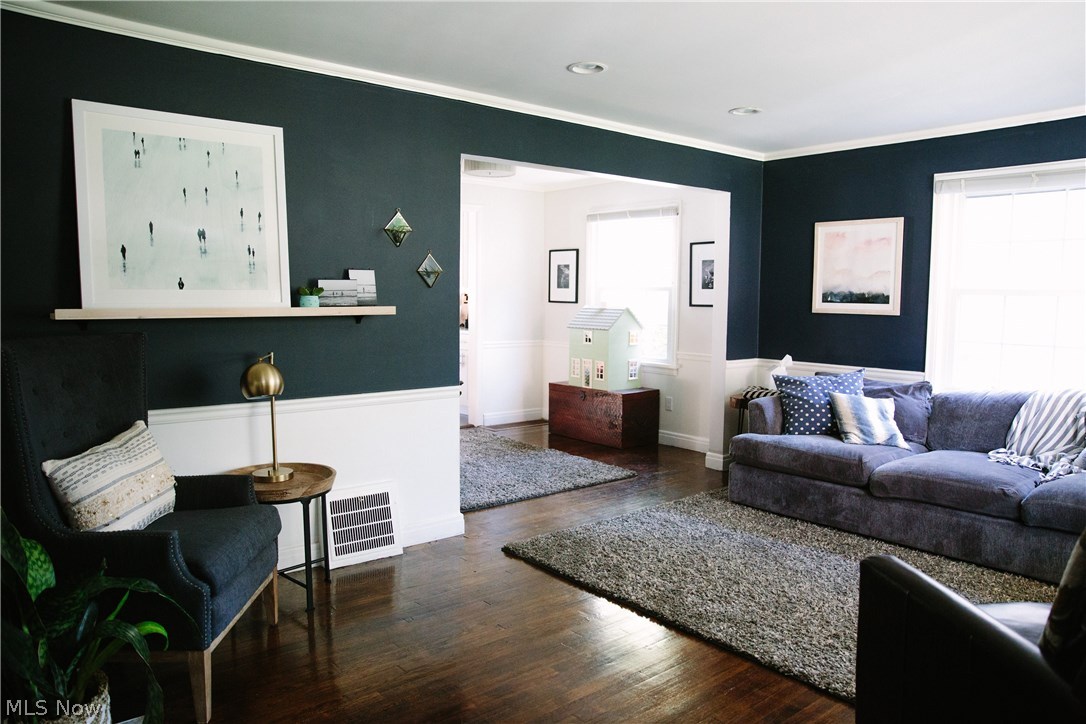 Metropolitan Beach 01 - Residential