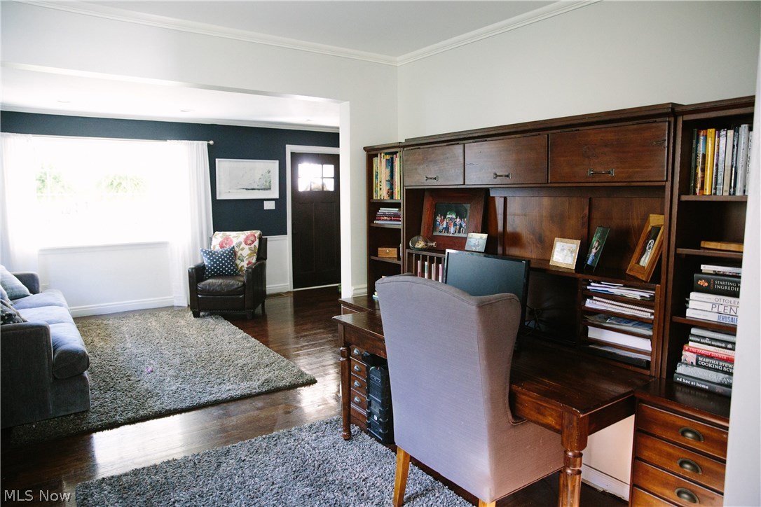 Metropolitan Beach 01 - Residential