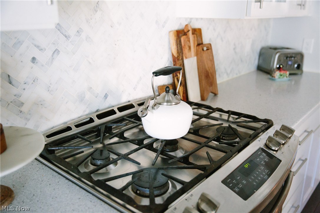 Metropolitan Beach 01 - Residential