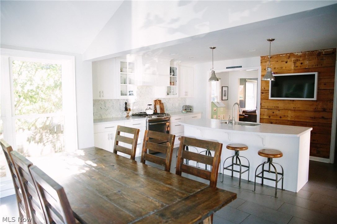 Metropolitan Beach 01 - Residential