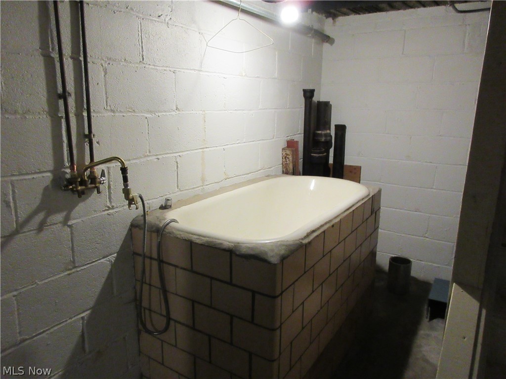 Sh Kleinman Realty Companys F - Commercial Sale