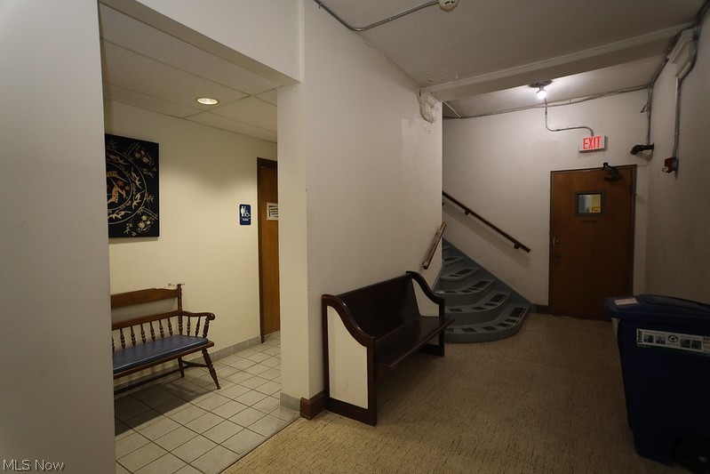 Warrensville - Commercial Sale