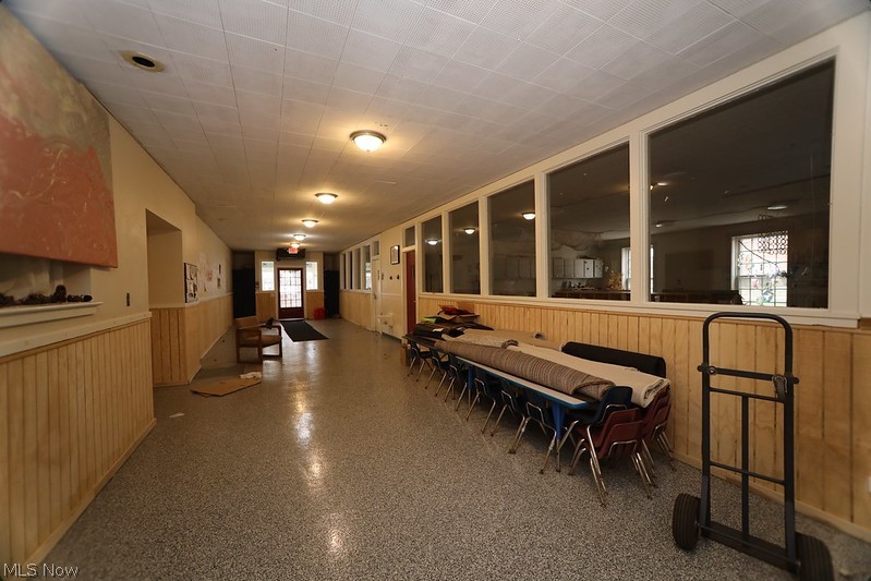 Warrensville - Commercial Sale