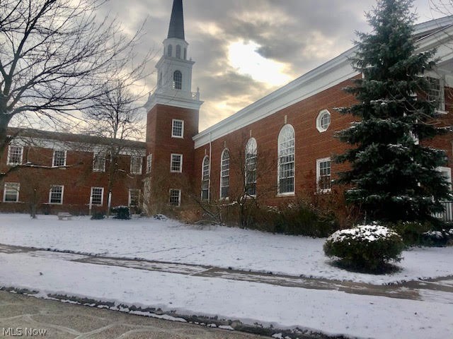 Warrensville - Commercial Sale