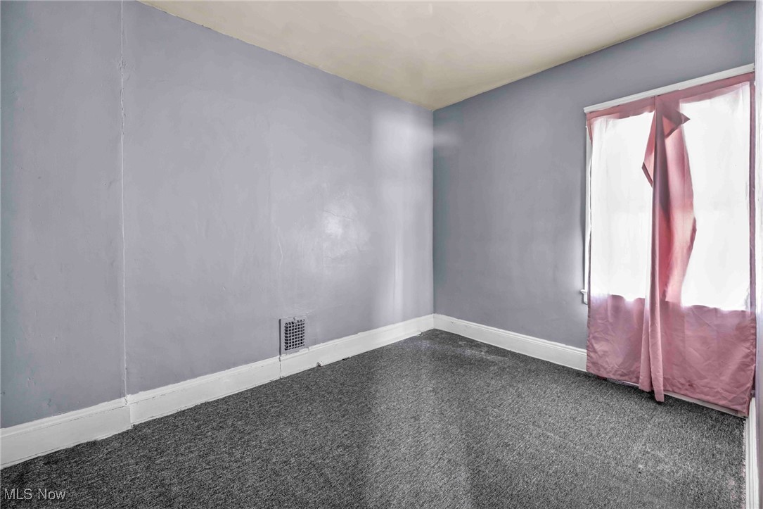 South View Sub/L J Sinnotts - Residential Income