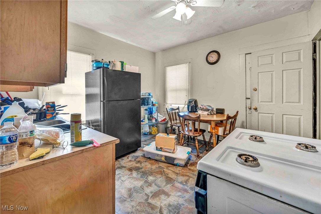 South View Sub/L J Sinnotts - Residential Income