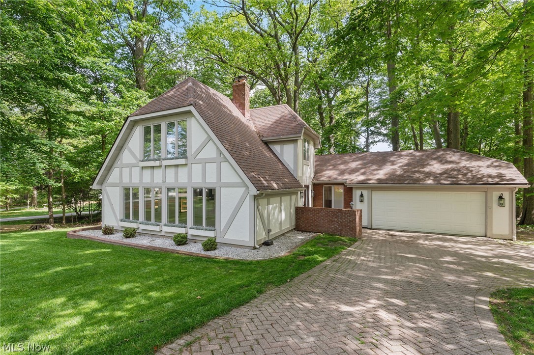 6165 Grandridge Pointe Drive
