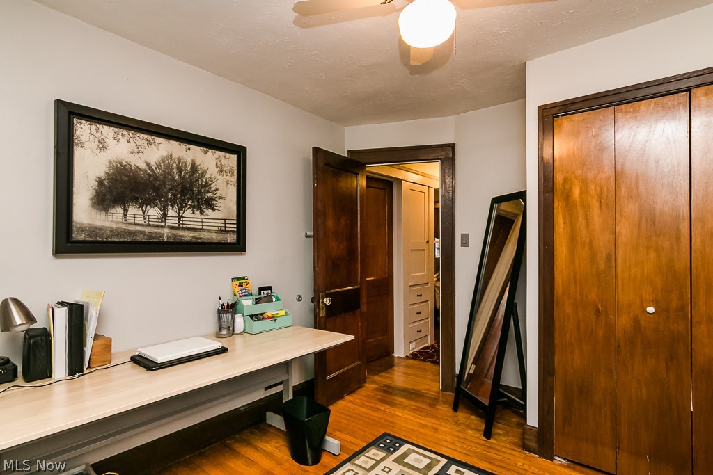 Mathews & Gilberts 02 - Residential