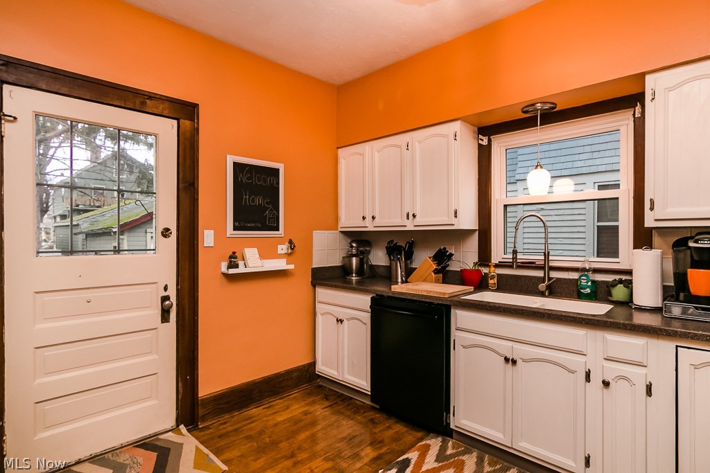 Mathews & Gilberts 02 - Residential