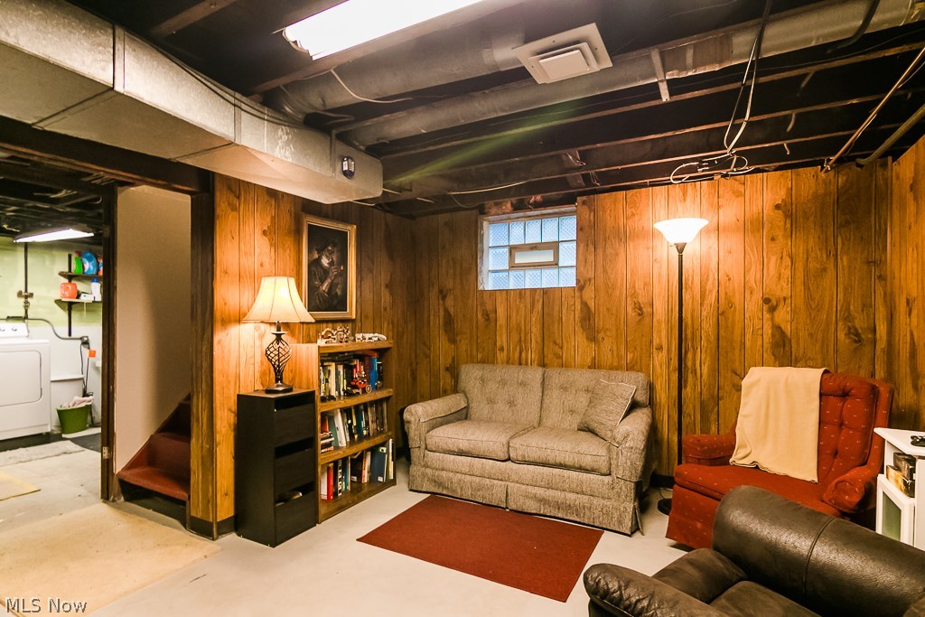 Mathews & Gilberts 02 - Residential