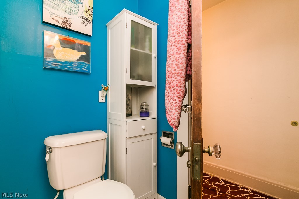 Mathews & Gilberts 02 - Residential