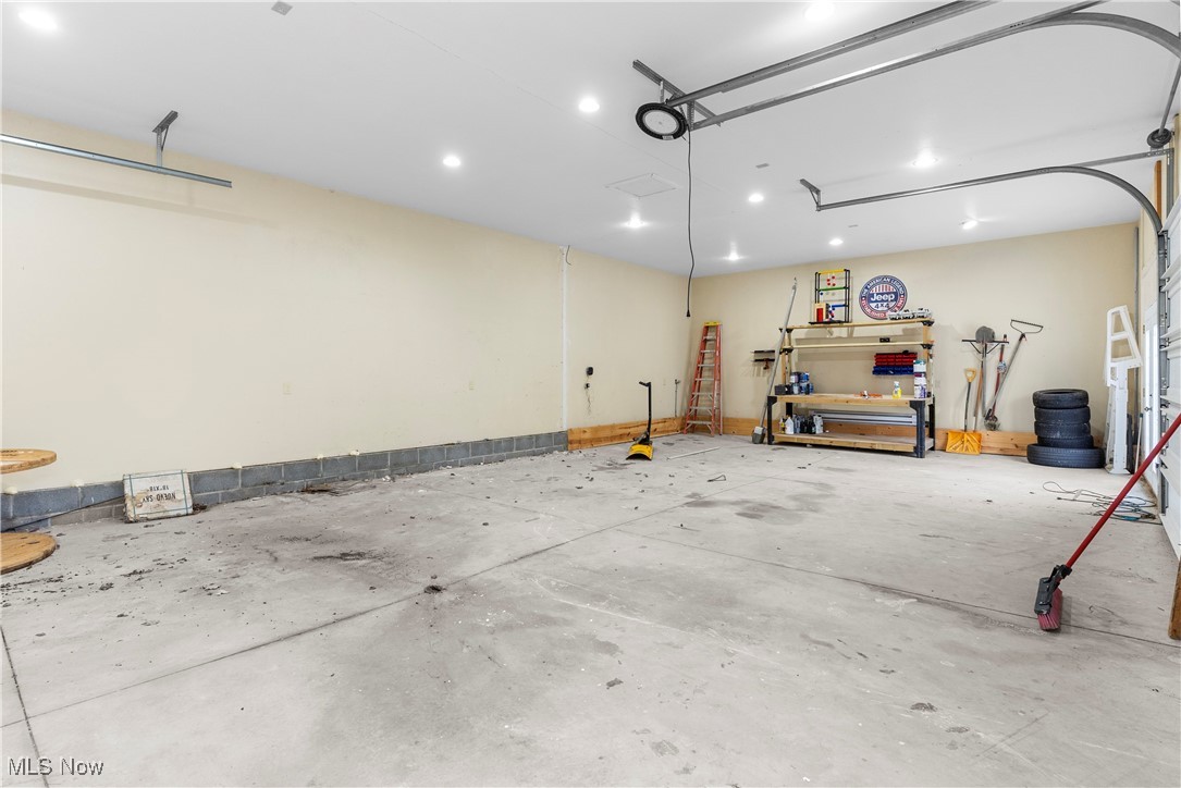 4075 Kirk Road, Austintown, Ohio image 32