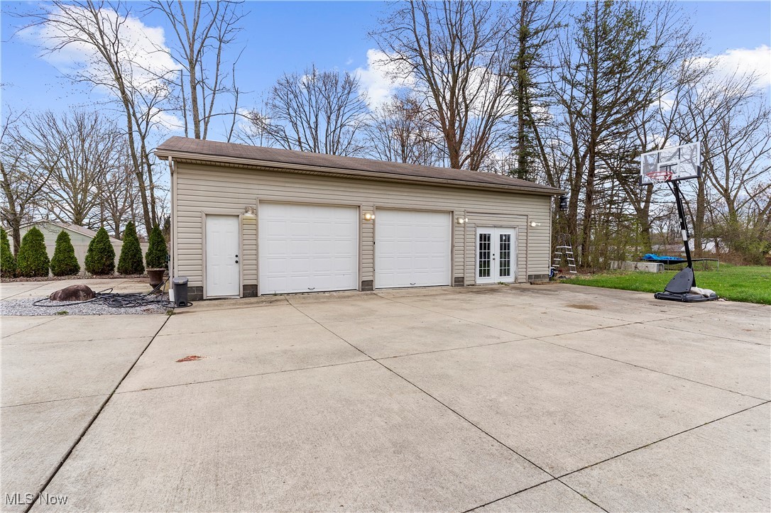4075 Kirk Road, Austintown, Ohio image 4