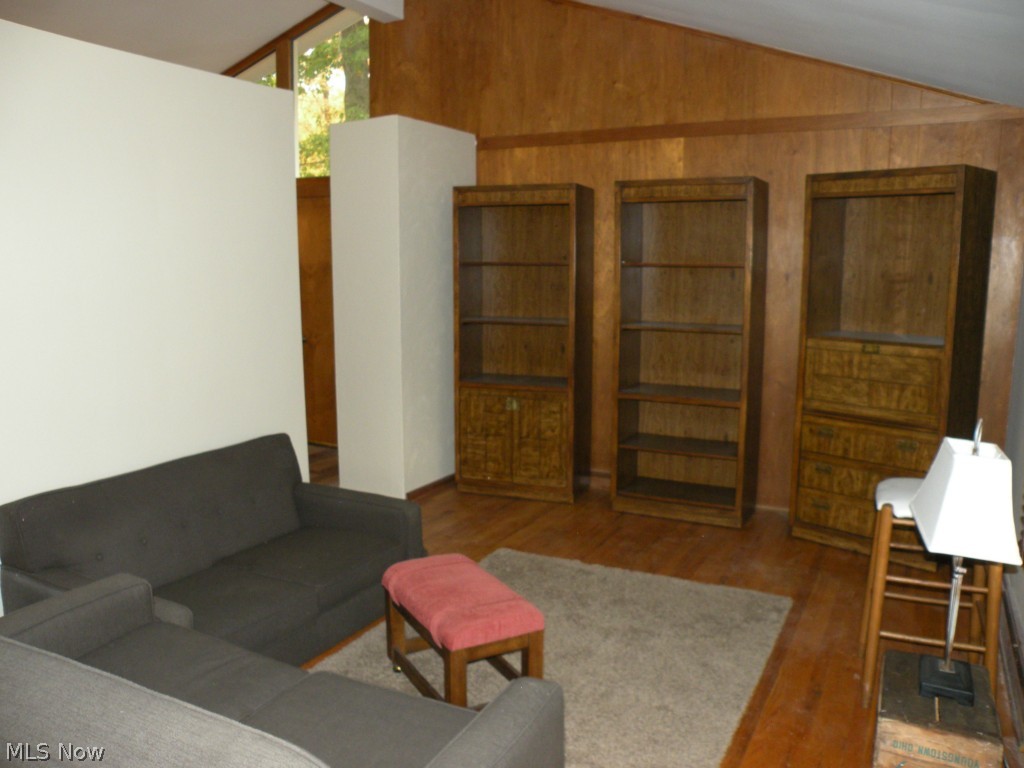 Glenview Acres - Residential