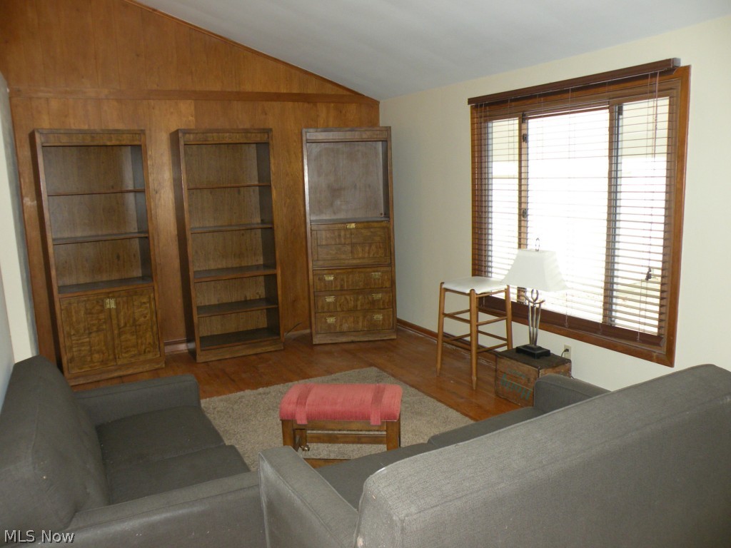 Glenview Acres - Residential