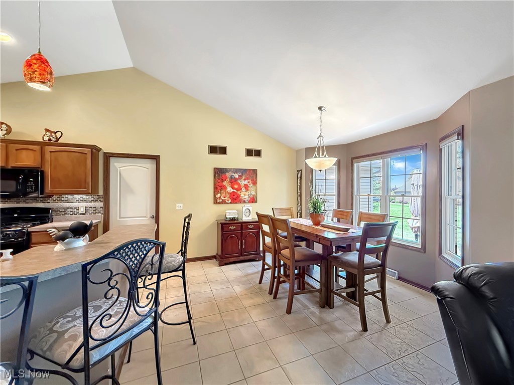 7810 Gibson Road, Canfield, Ohio image 13