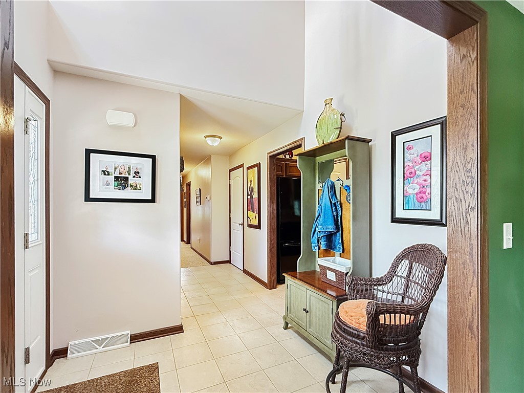 7810 Gibson Road, Canfield, Ohio image 32