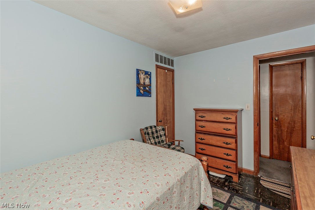 Mentor Headlands Park - Residential