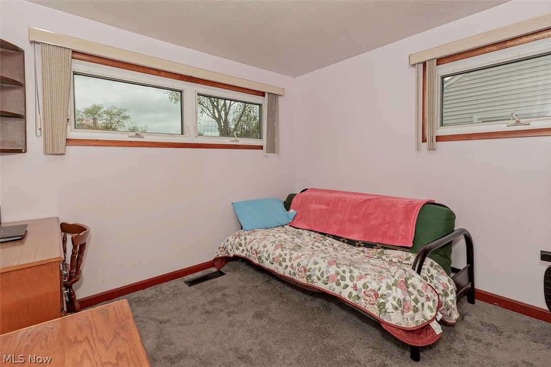 Mentor Headlands Park - Residential