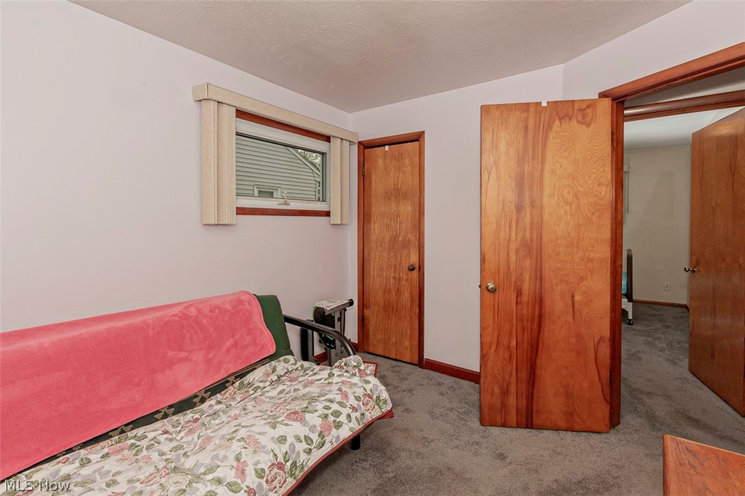 Mentor Headlands Park - Residential