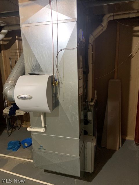 Tiny photo for 5276 W 83rd Street, Parma, OH 44129 (MLS # 5202882)