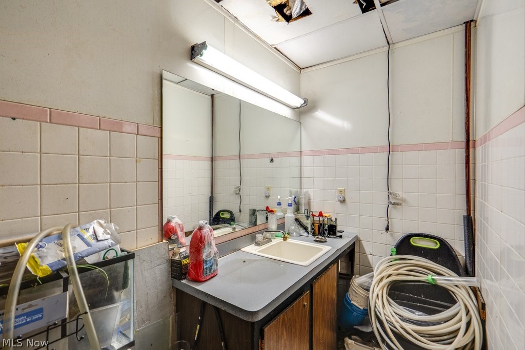 August Cook Allotment - Commercial Sale