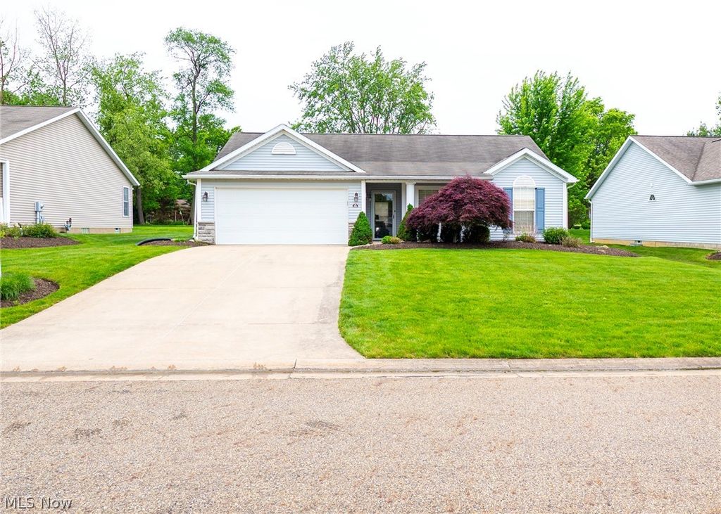 Photo of 316 Brookpoint Street NW, North Canton, OH 44720 (MLS # 5212247)