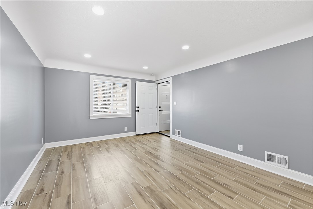 Oak Park Heights - Residential Income