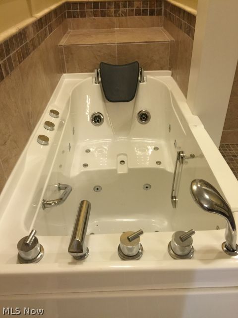 Villas/Taramina - Residential