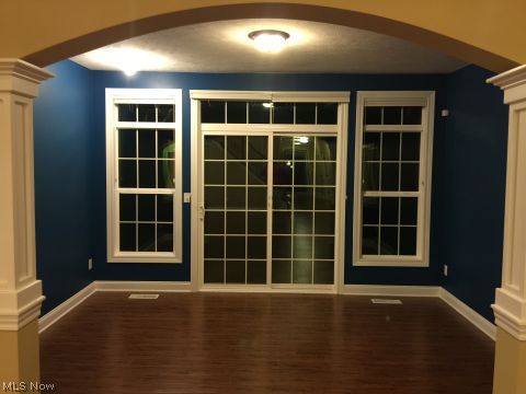 Villas/Taramina - Residential