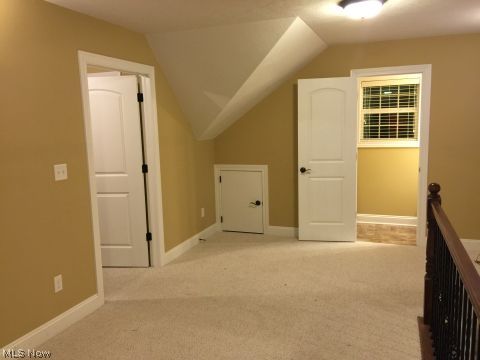 Villas/Taramina - Residential