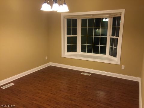 Villas/Taramina - Residential