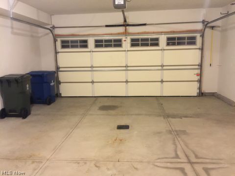 Villas/Taramina - Residential