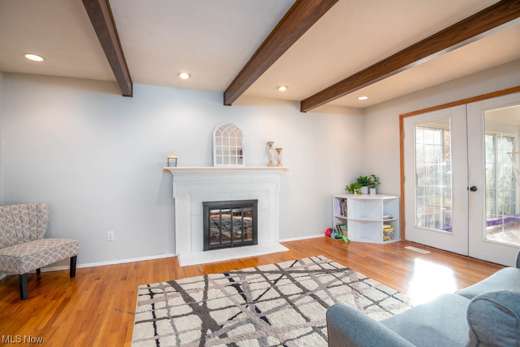 Suburbia Inv Corp Crossview Su - Residential