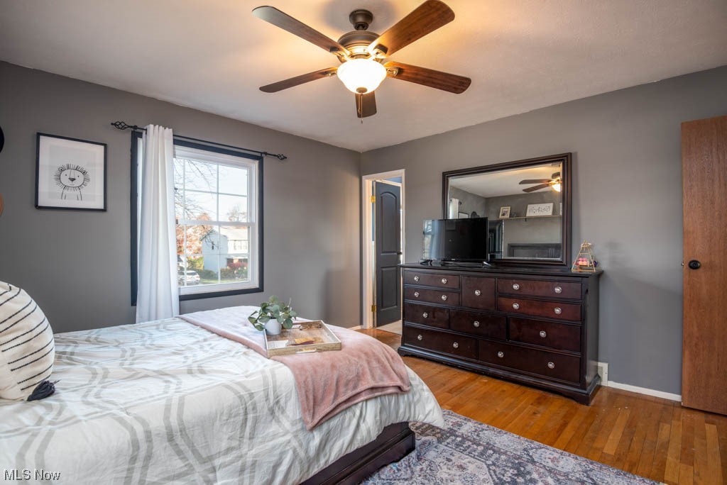 Suburbia Inv Corp Crossview Su - Residential