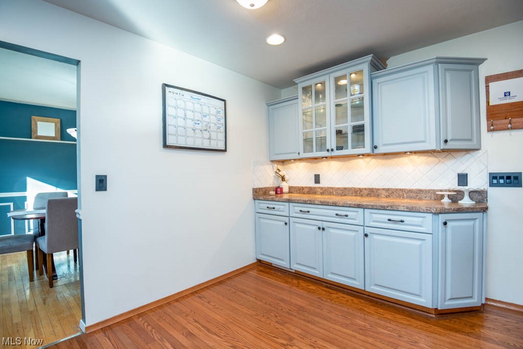 Suburbia Inv Corp Crossview Su - Residential