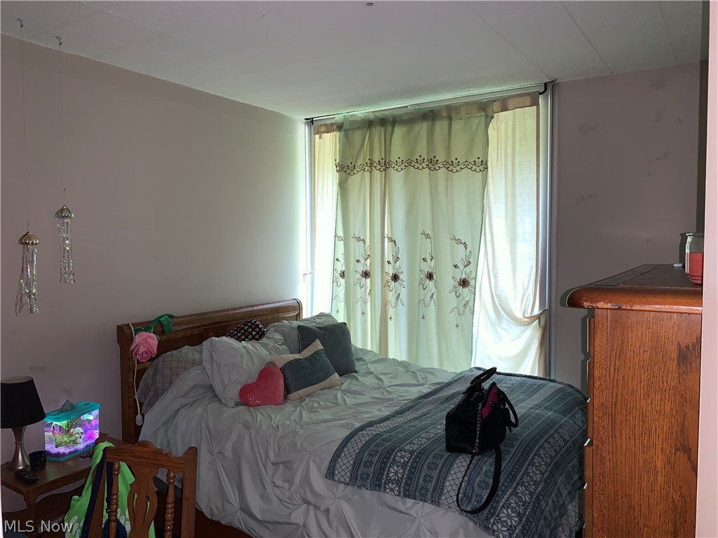 Robert W Chvatals - Residential