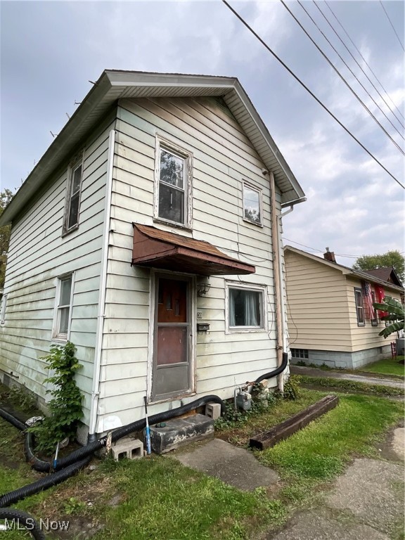 30 W Water Street, Lowellville, Ohio image 1