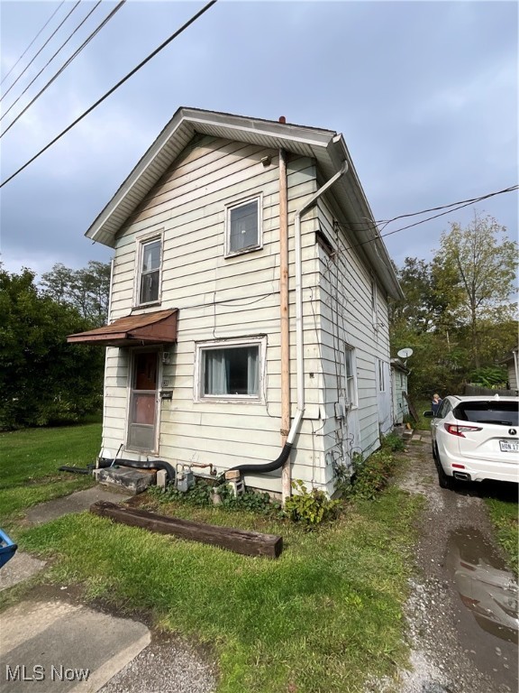 30 W Water Street, Lowellville, Ohio image 2