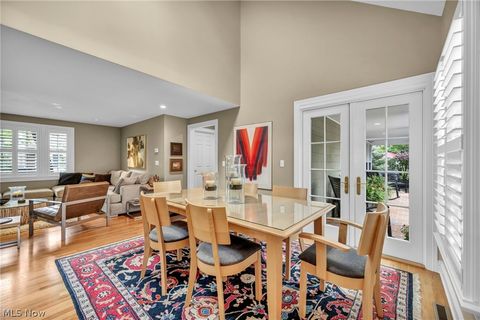Tiny photo for 385 Longbeach PKWY, Bay Village, OH 44140 (MLS # 5220981)