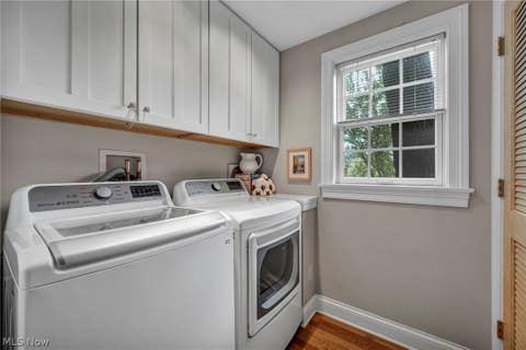 Tiny photo for 385 Longbeach PKWY, Bay Village, OH 44140 (MLS # 5220981)