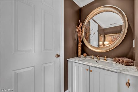 Tiny photo for 385 Longbeach PKWY, Bay Village, OH 44140 (MLS # 5220981)