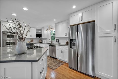 Tiny photo for 385 Longbeach PKWY, Bay Village, OH 44140 (MLS # 5220981)