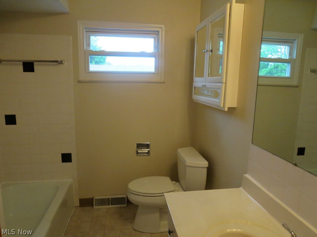 Colonial Heights - Residential