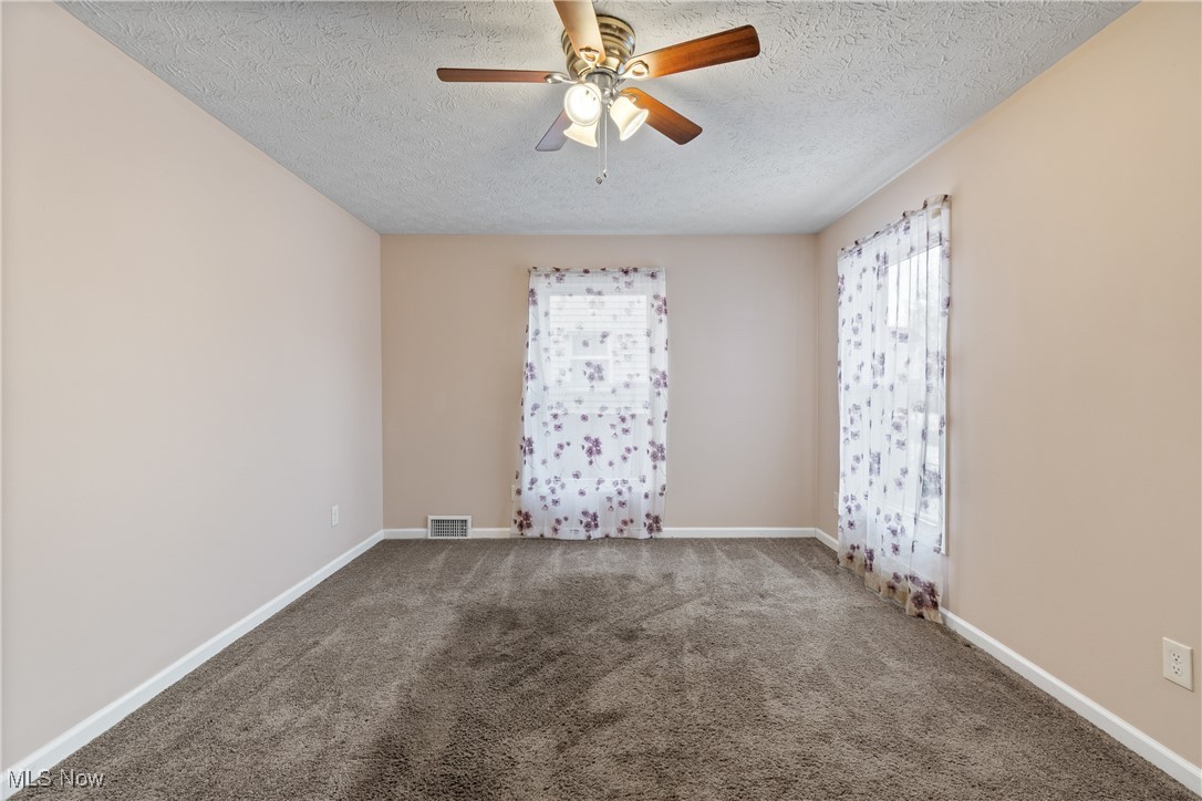 14313 Montrose Avenue