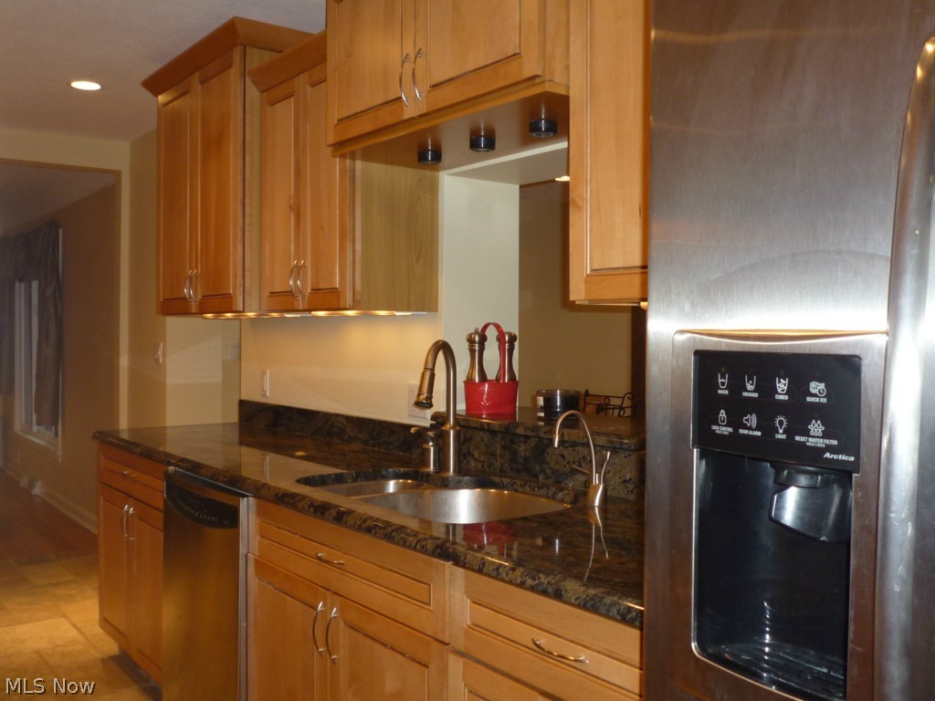 Joseph P Henley 01 Propose - Residential