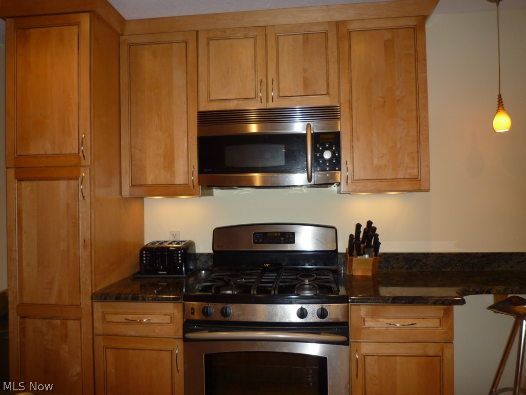 Joseph P Henley 01 Propose - Residential