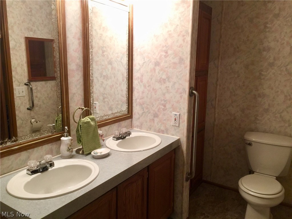 Amherst Village - Residential