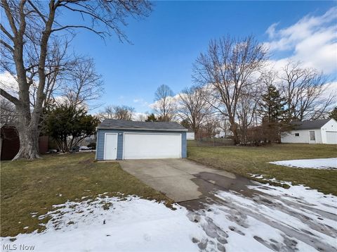 Tiny photo for 18715 Libby Road, Maple Heights, OH 44137 (MLS # 5190165)