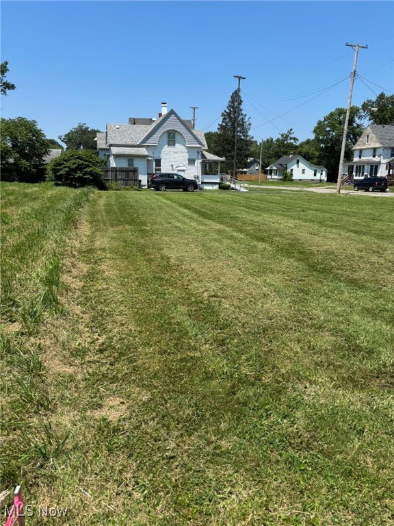 Fassett & Hall - Land